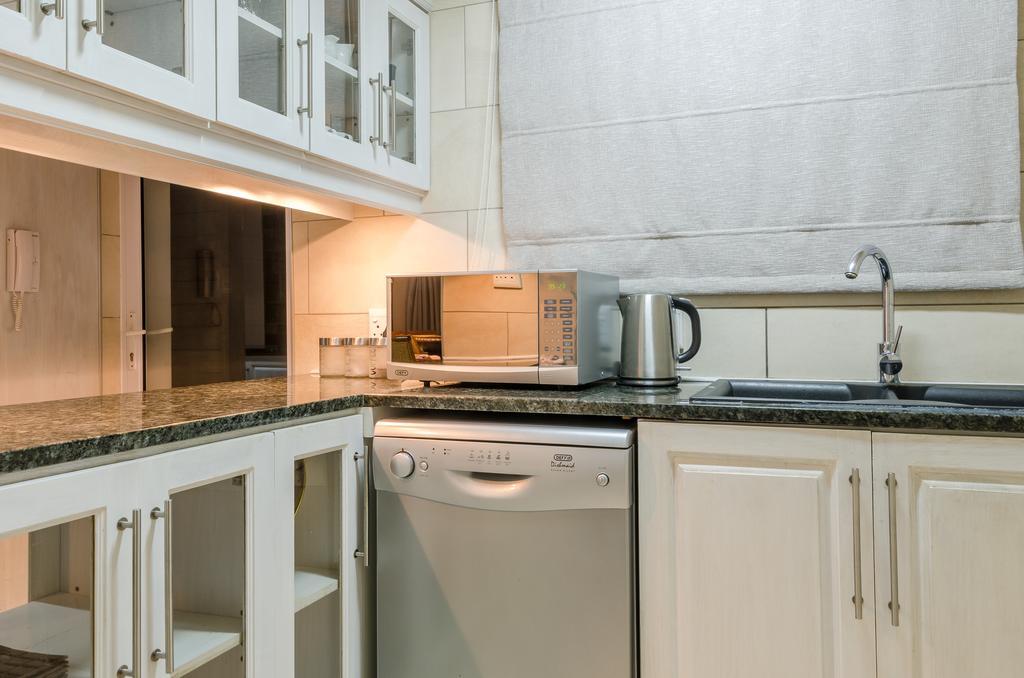 Mohlenweg.14 Self Catering Beach House Свакопмунд Экстерьер фото